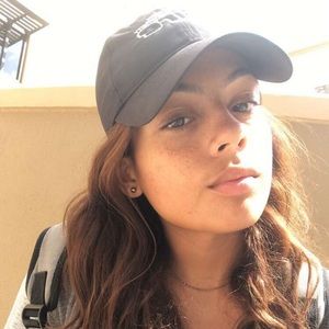 Meet your Posher, Brianna